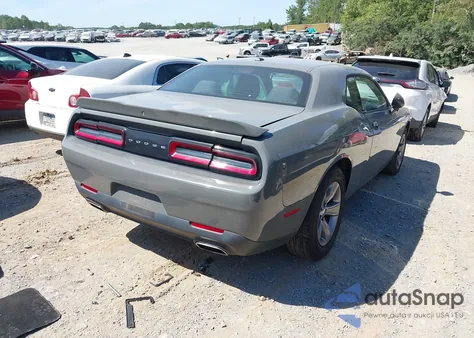 2019 Dodge Challenger Sxt z USA, uszkodzony, nr VIN 2C3CDZAG2KH733395